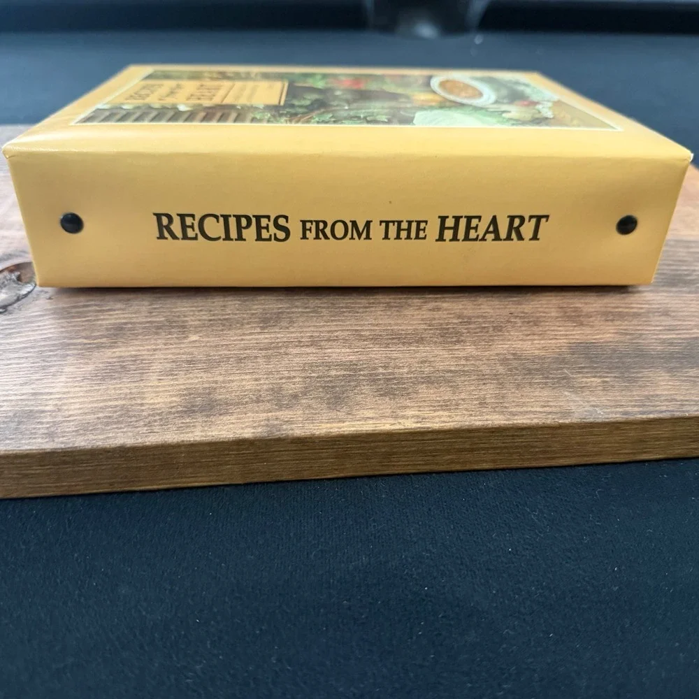 Recipes from the Heart Ben Davis Christian Church Cookbook 2006 Binder INDPLS.